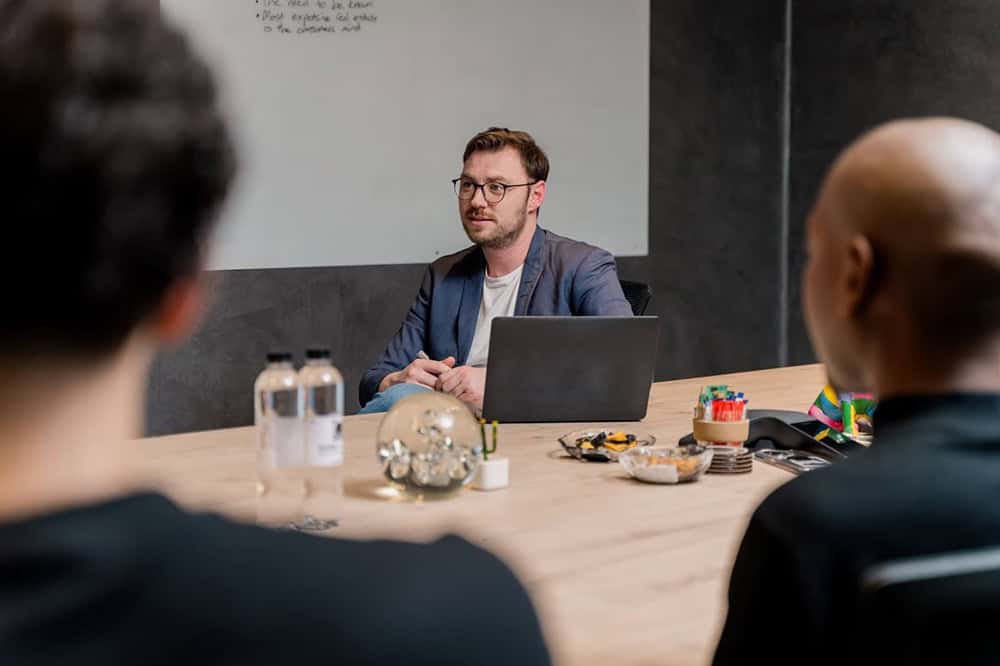angus in a workshop